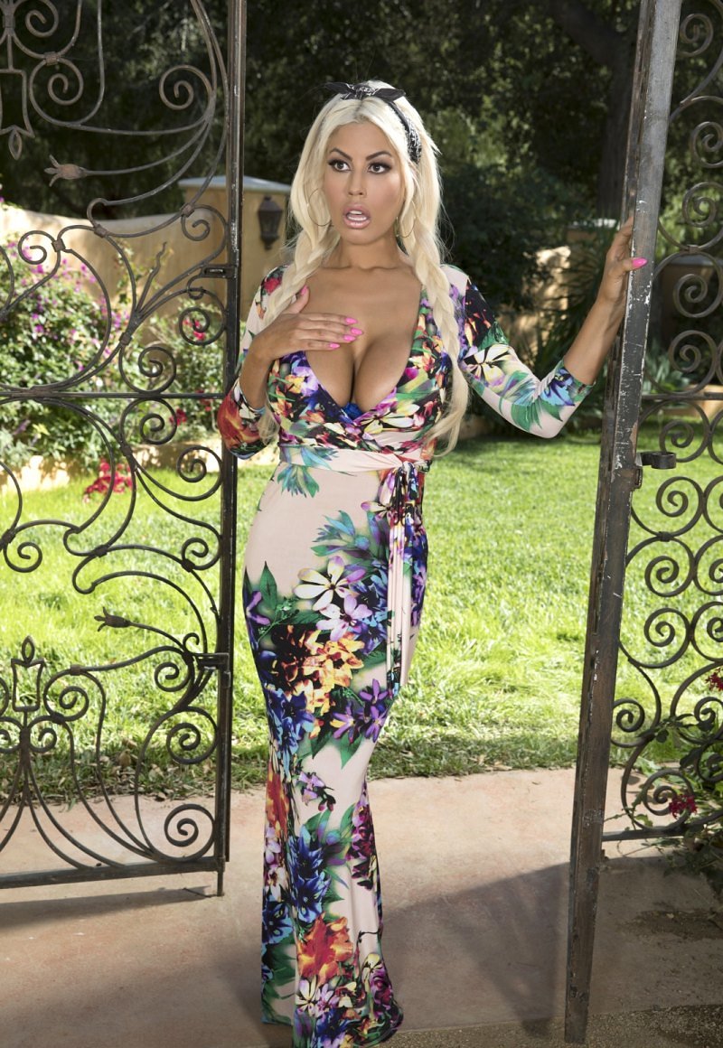 Нина, 25 лет, 3 размер груди